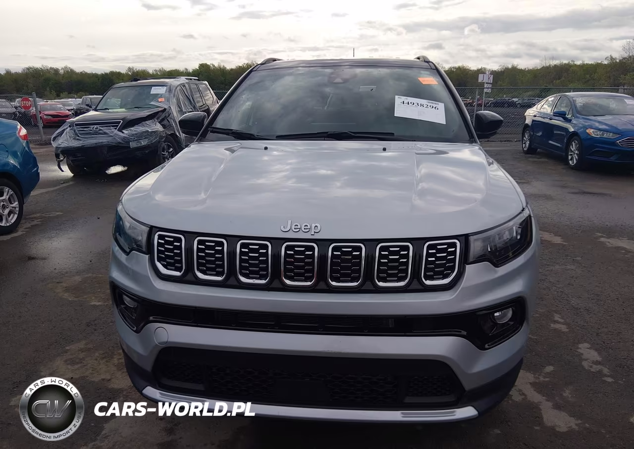 2024 Jeep Compass Limited 4X4 VIN:3C4NJDCN9RT129825 - 12