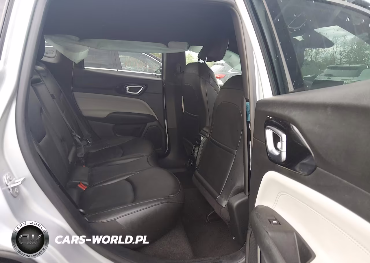 2024 Jeep Compass Limited 4X4 VIN:3C4NJDCN9RT129825 - 8