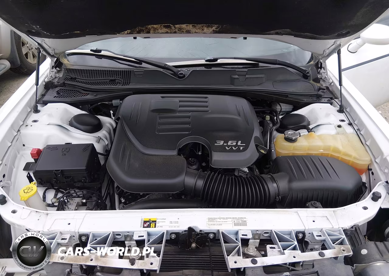 2015 Dodge Challenger Sxt VIN:2C3CDZAG2FH711435 - 10