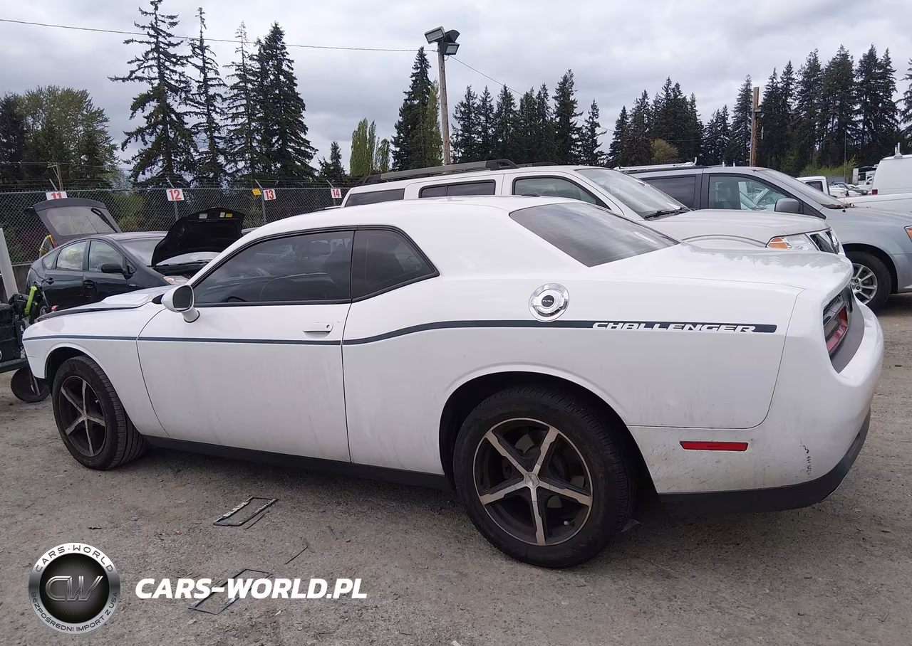 2015 Dodge Challenger Sxt VIN:2C3CDZAG2FH711435 - 15
