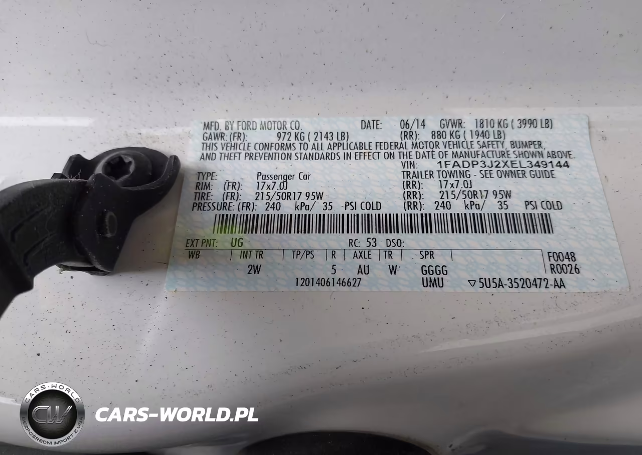 2014 Ford Focus Titanium VIN:1FADP3J2XEL349144 - 9
