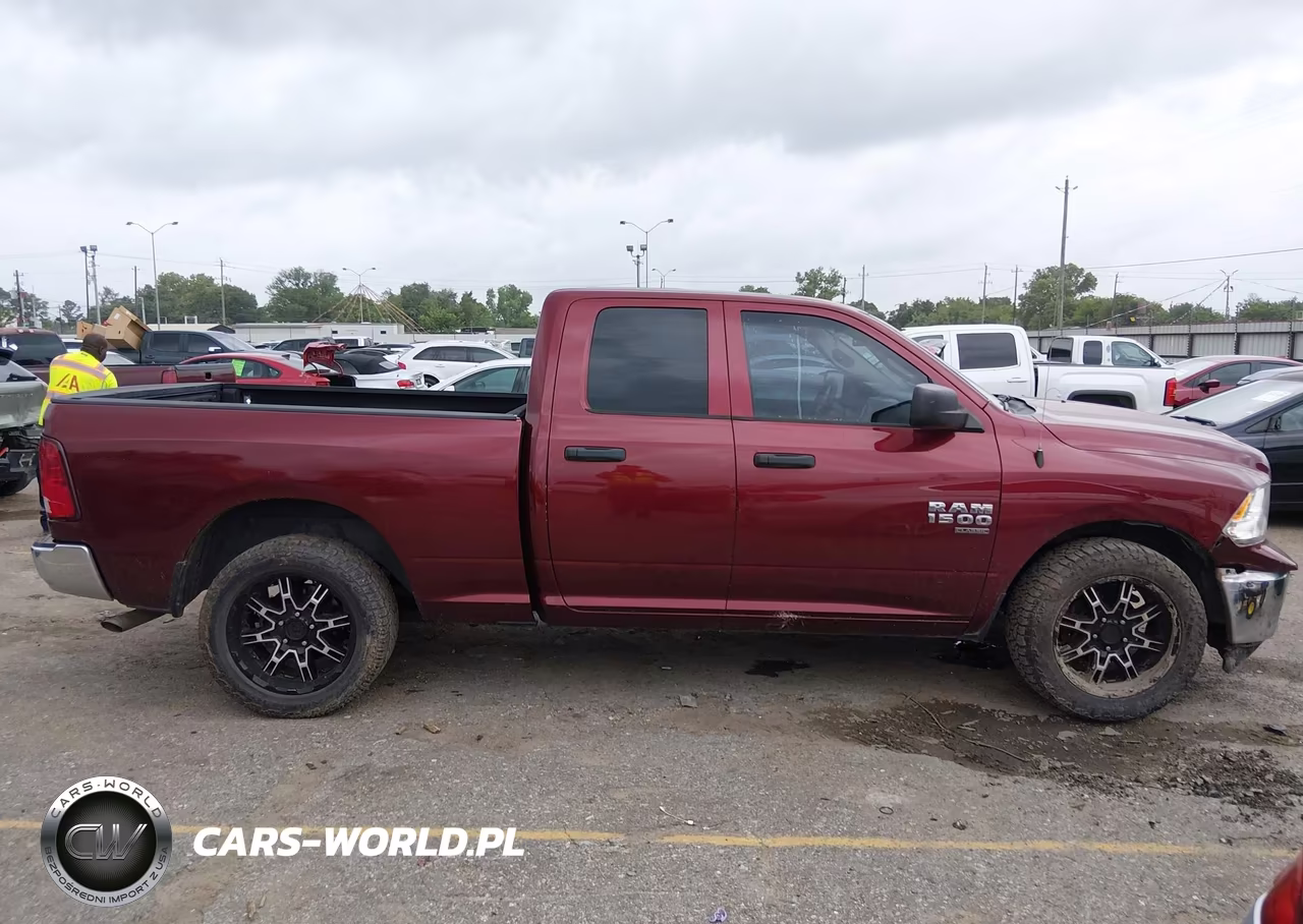 2019 Ram 1500 Classic Tradesman 4X2 6'4 Box VIN:1C6RR6FG5KS675586 - 13