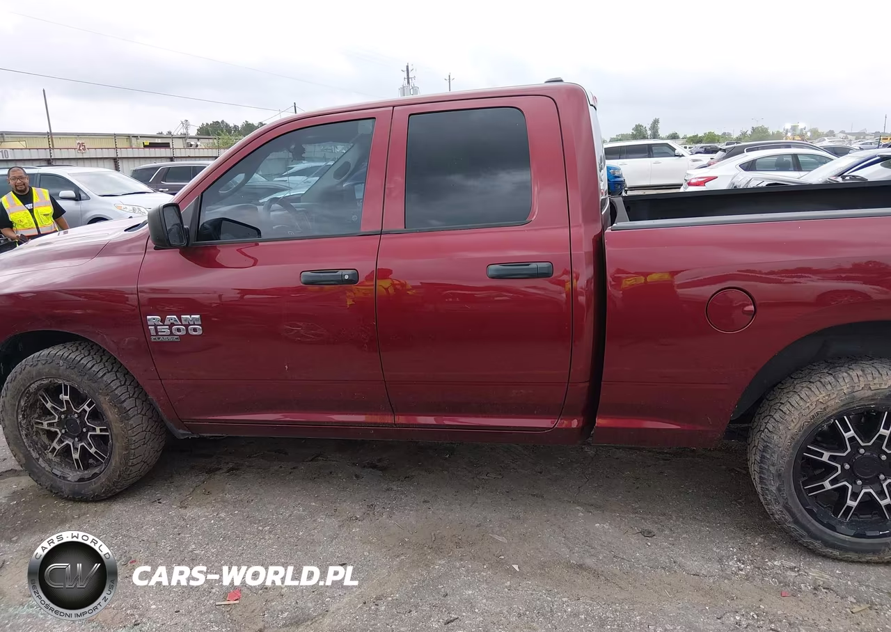2019 Ram 1500 Classic Tradesman 4X2 6'4 Box VIN:1C6RR6FG5KS675586 - 14