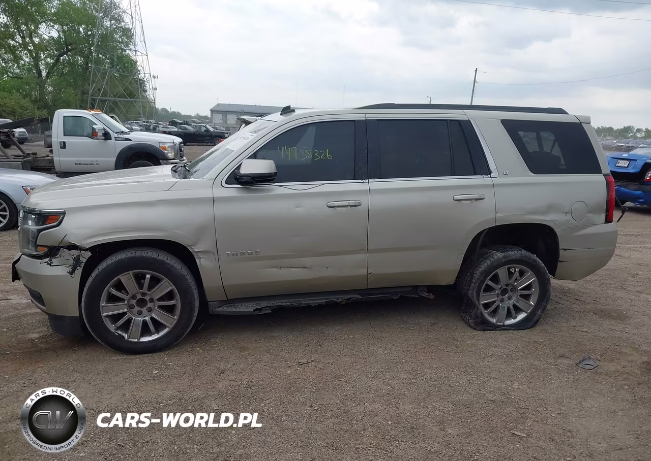 2015 Chevrolet Tahoe Lt VIN:1GNSCBKC8FR169889 - 14