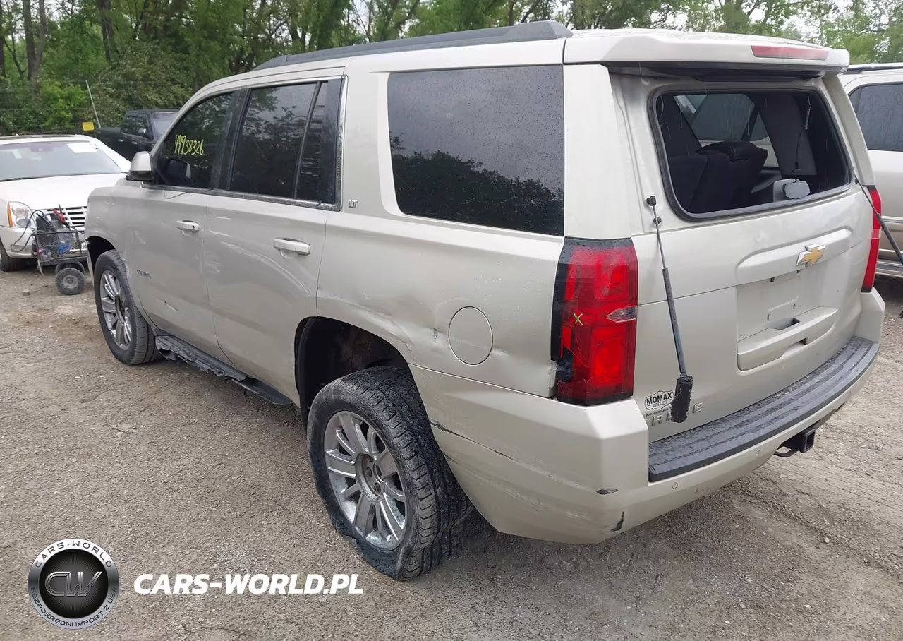 2015 Chevrolet Tahoe Lt VIN:1GNSCBKC8FR169889 - 3
