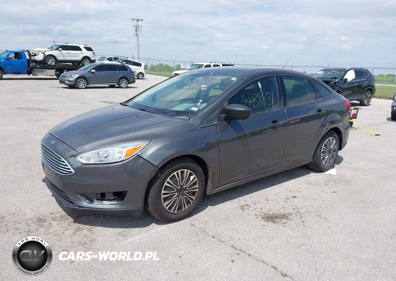 2017 Ford Focus S VIN:1FADP3E22HL205411 - 2