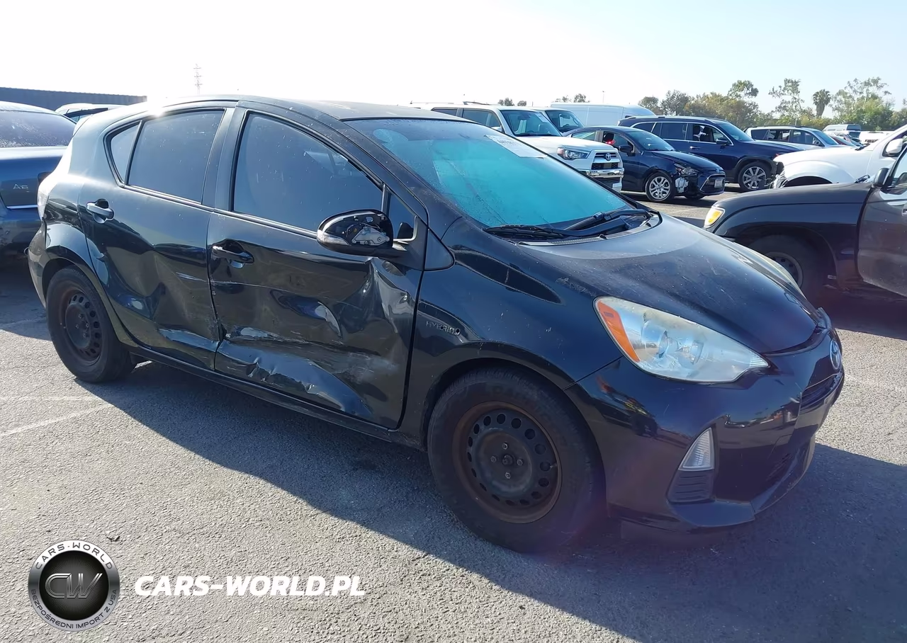 2014 Toyota Prius C Three