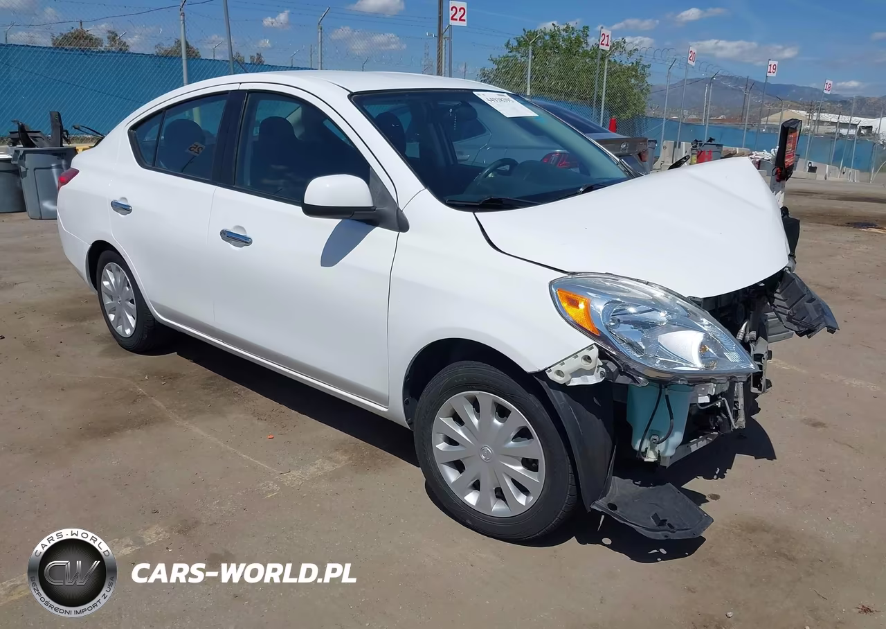 2012 Nissan Versa 1.6 Sv