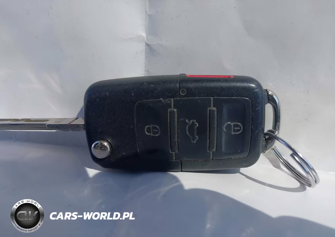 2008 Volkswagen New Beetle S VIN:3VWRG31C58M517992 - 11