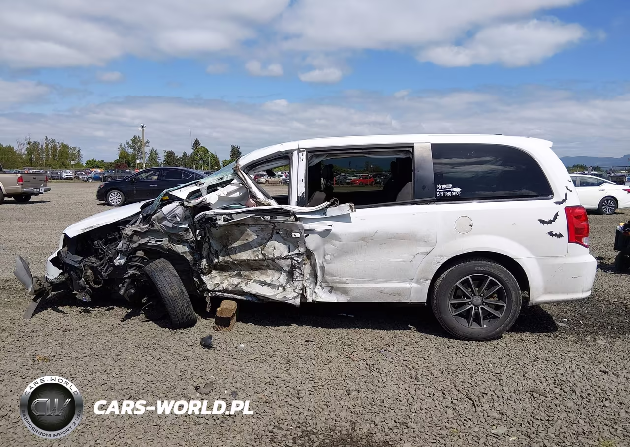 2018 Dodge Grand Caravan Se Plus VIN:2C4RDGBGXJR202382 - 15