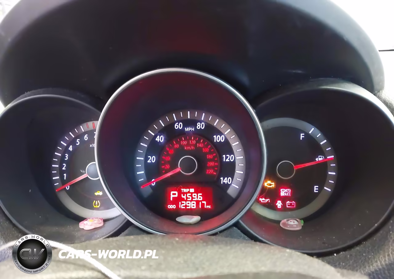 2012 Kia Forte Lx VIN:KNAFT4A23C5579756 - 7