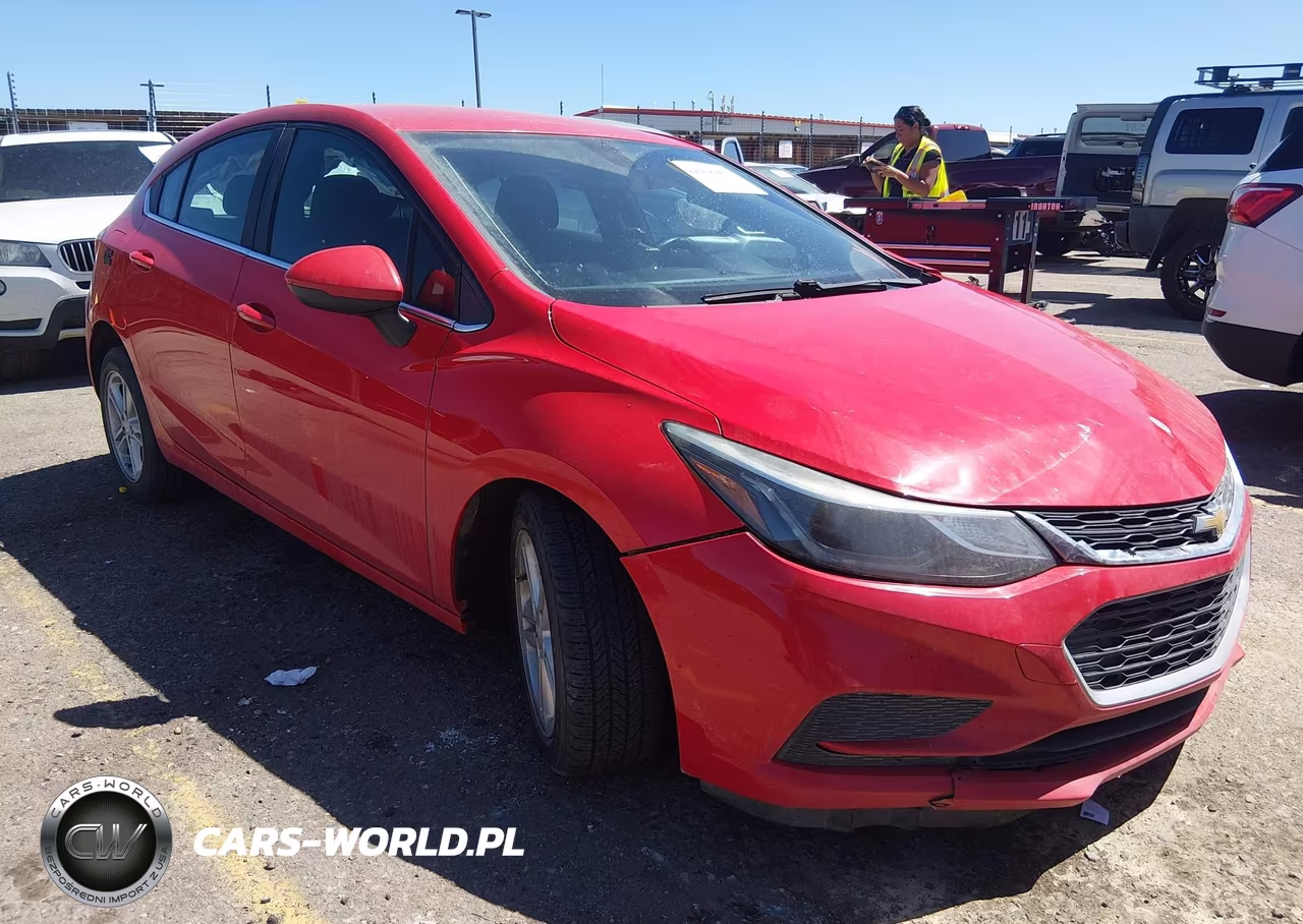 2018 Chevrolet Cruze Lt Auto – zdjęcie 1 z 16