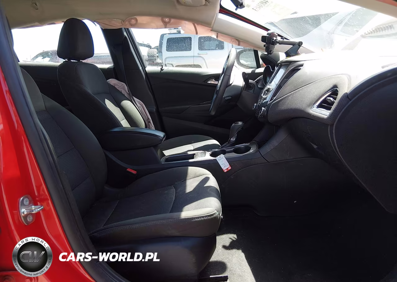 2018 Chevrolet Cruze Lt Auto VIN:3G1BE6SM1JS539596 - 5