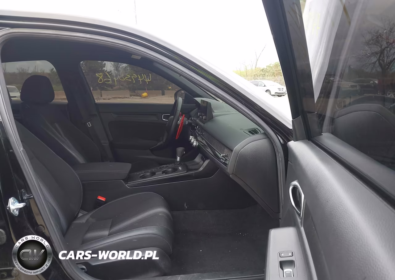 2025 Honda Civic Sport VIN:2HGFE2F52SH546079 - 5