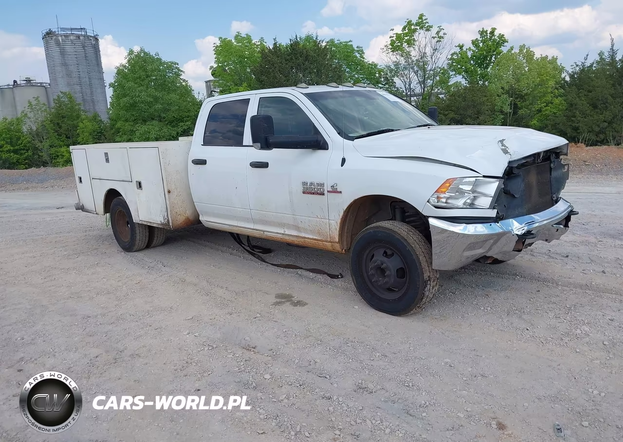 2018 Ram 3500 Chassis Tradesman-Slt-Laramie – zdjęcie 1 z 15
