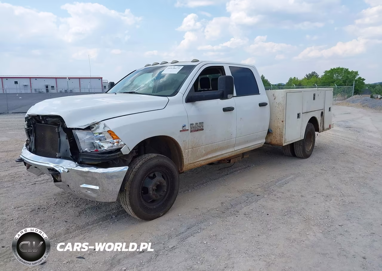 2018 Ram 3500 Chassis Tradesman-Slt-Laramie VIN:3C7WRTCL7JG100622 - 2