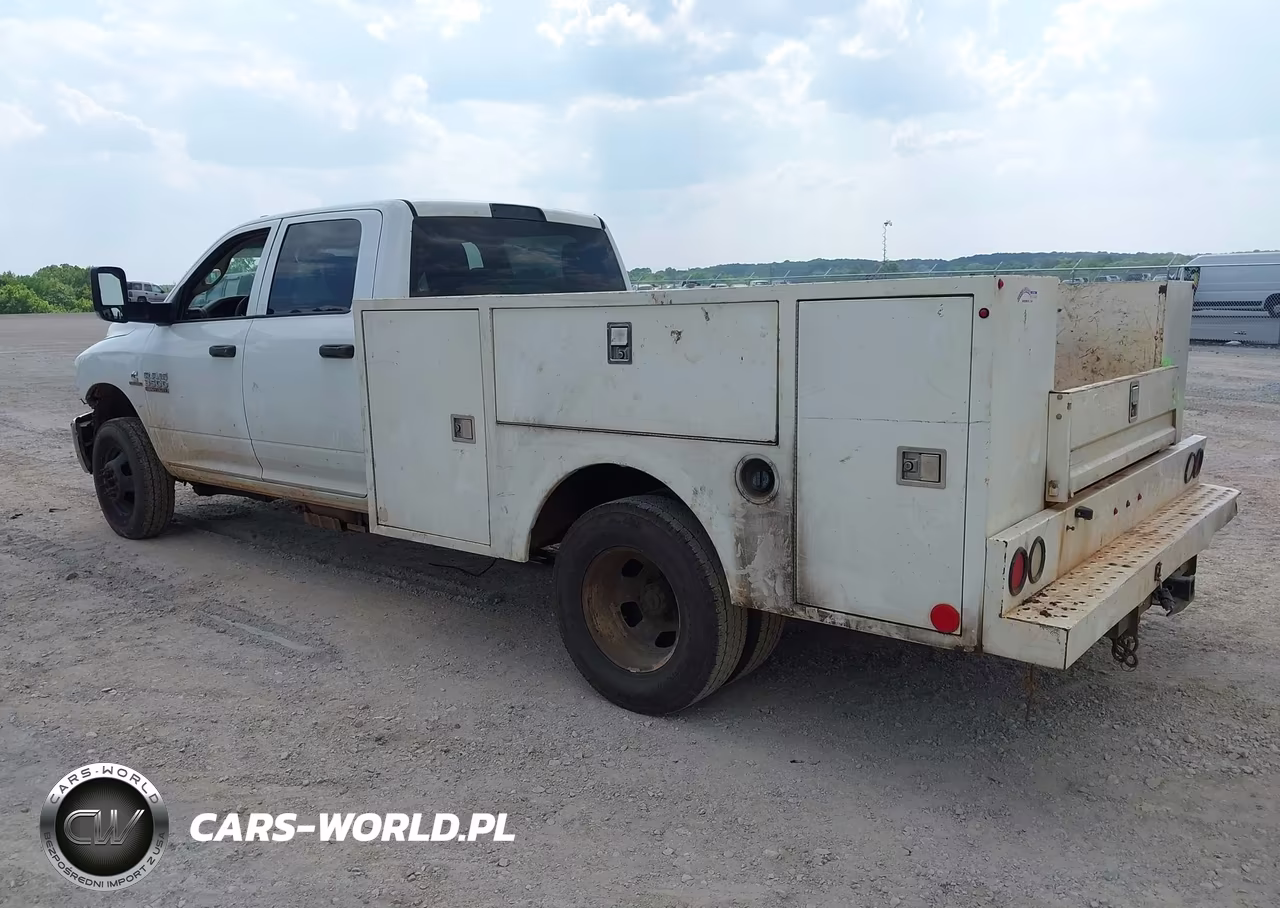 2018 Ram 3500 Chassis Tradesman-Slt-Laramie VIN:3C7WRTCL7JG100622 - 3
