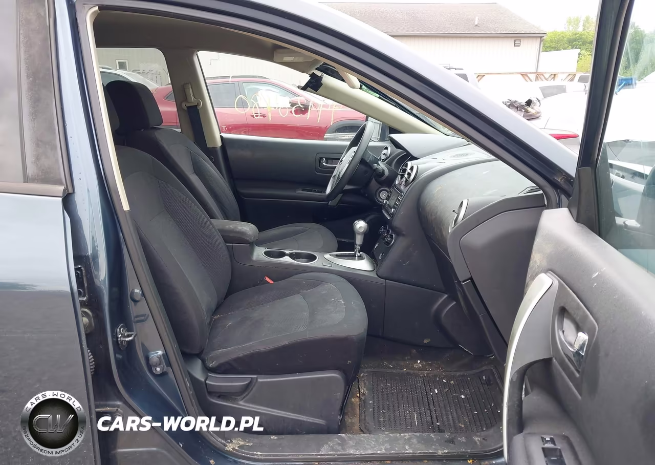 2015 Nissan Rogue Select S VIN:JN8AS5MV2FW770454 - 5