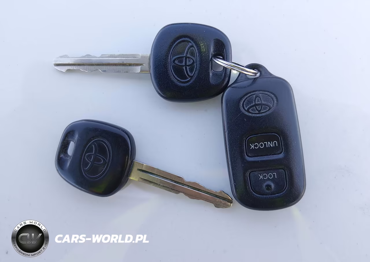2003 Toyota Prius VIN:JT2BK18U030075651 - 11
