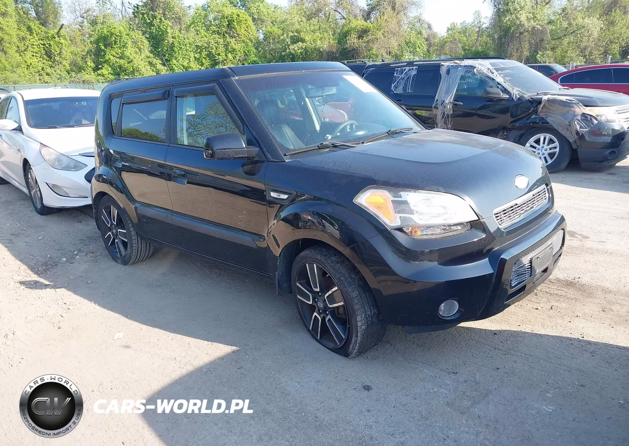 2010 Kia Soul +