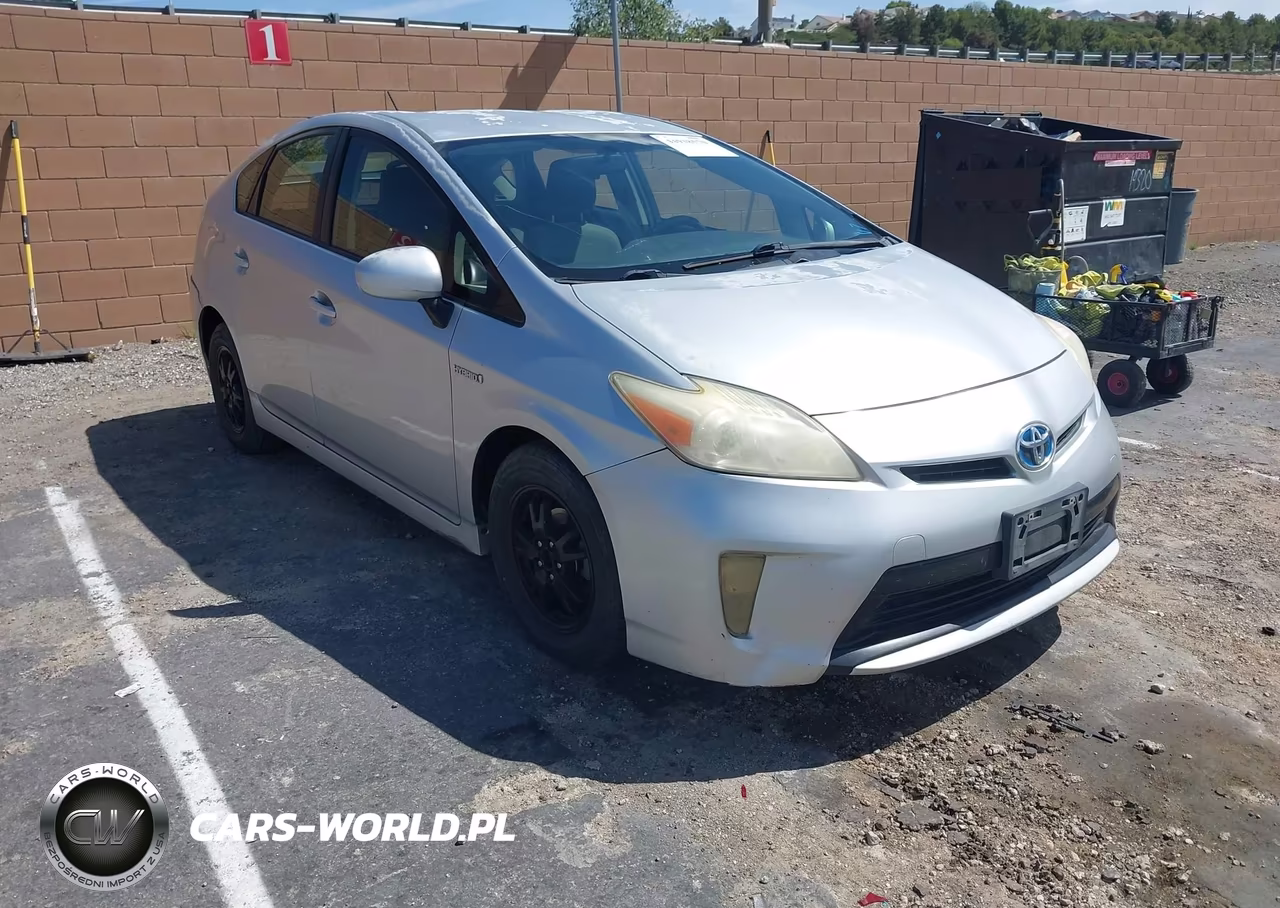 2013 Toyota Prius Three