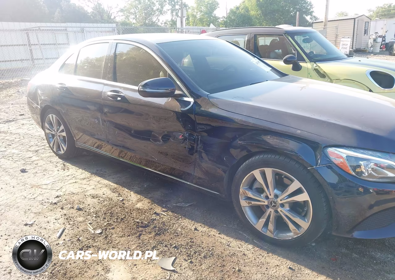 2018 Mercedes-Benz C 300 VIN:55SWF4JB9JU272208 - 6