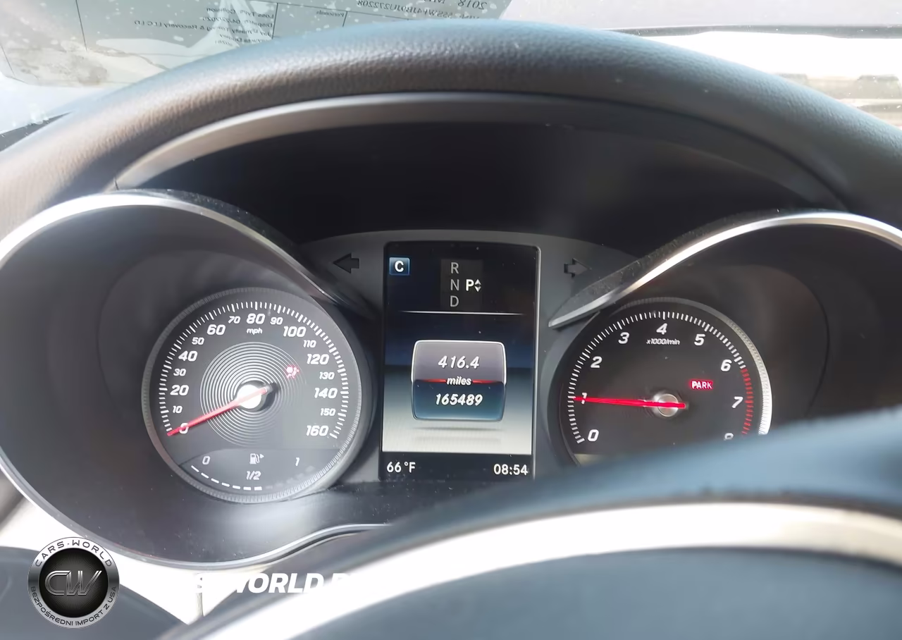 2018 Mercedes-Benz C 300 VIN:55SWF4JB9JU272208 - 7