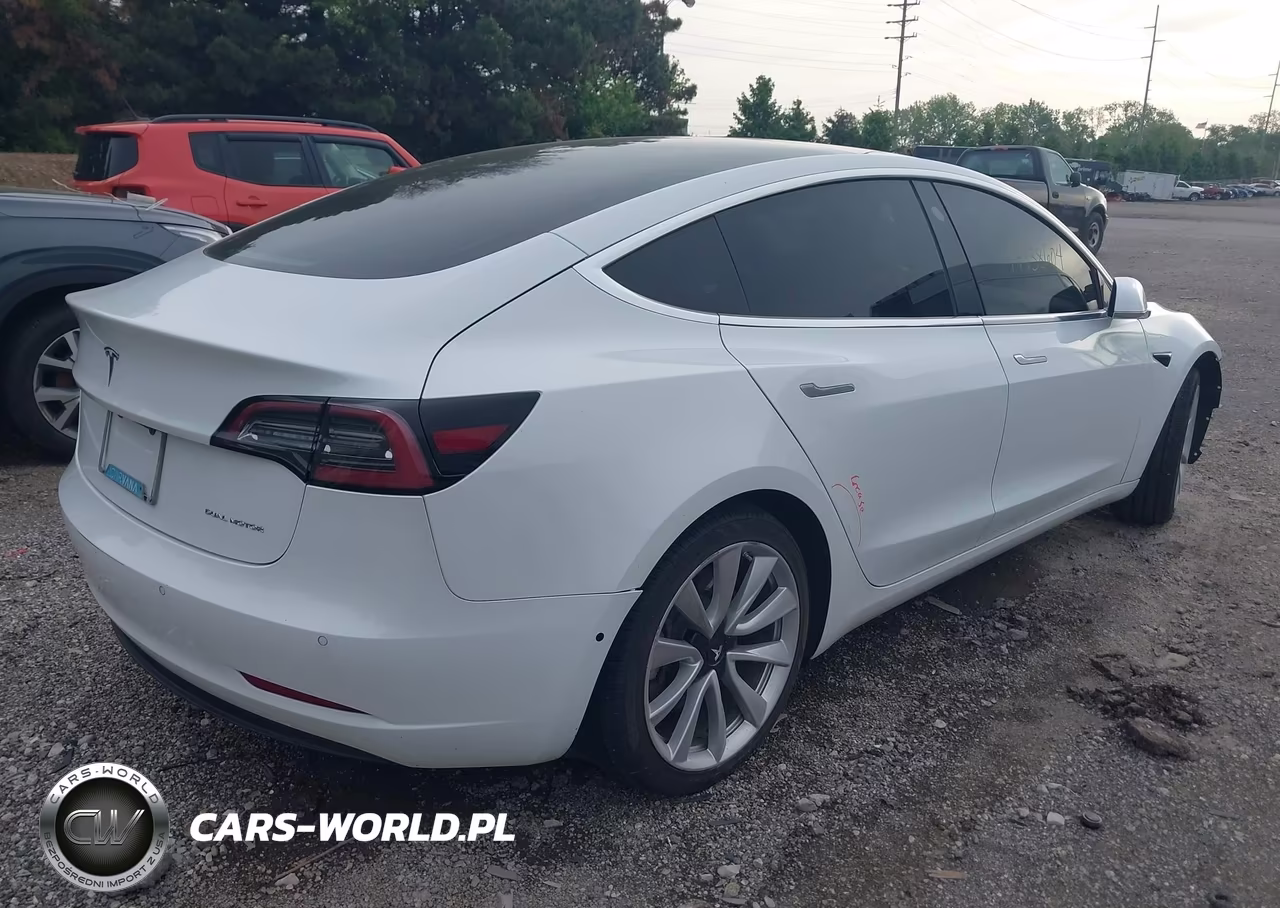 2018 Tesla Model 3 Long Range-Performance VIN:5YJ3E1EB3JF067547 - 4