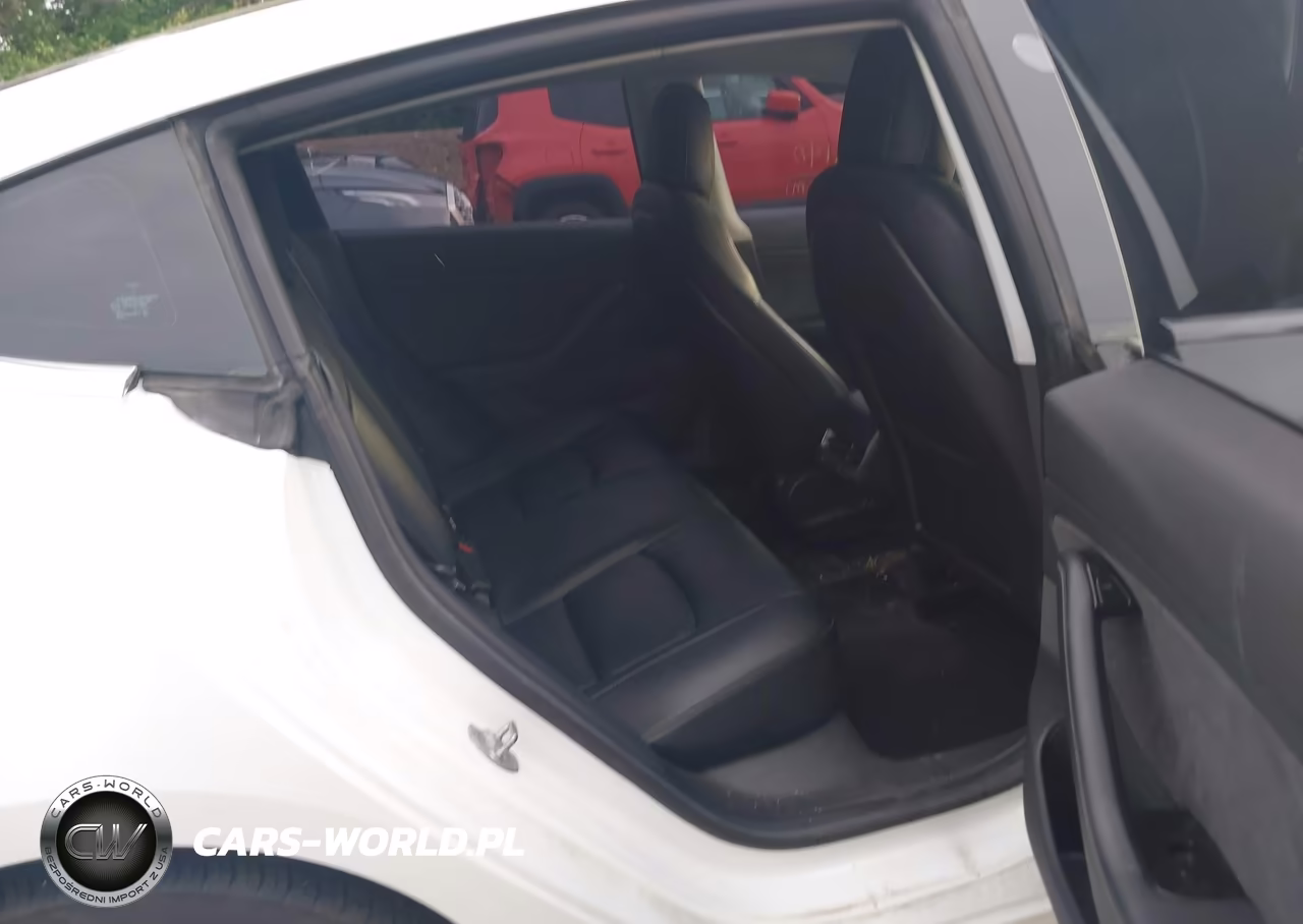 2018 Tesla Model 3 Long Range-Performance VIN:5YJ3E1EB3JF067547 - 8