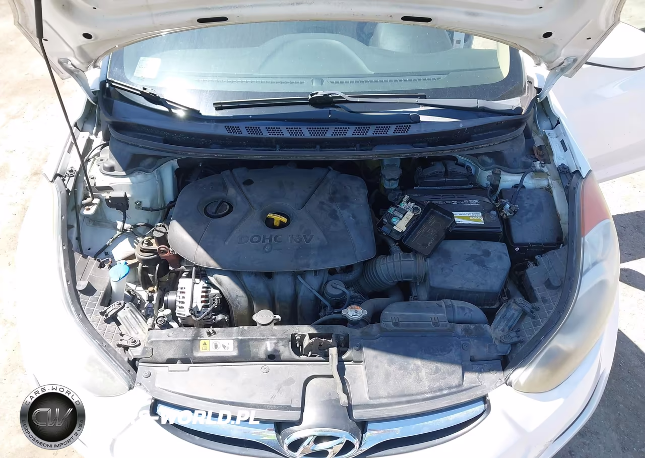 2013 Hyundai Elantra Gls VIN:5NPDH4AE7DH252946 - 10