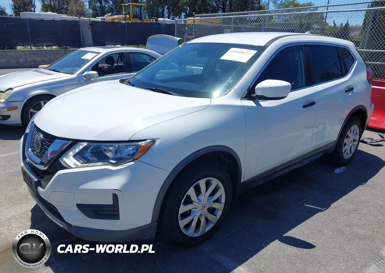 2018 Nissan Rogue S VIN:KNMAT2MT8JP588380 - 2