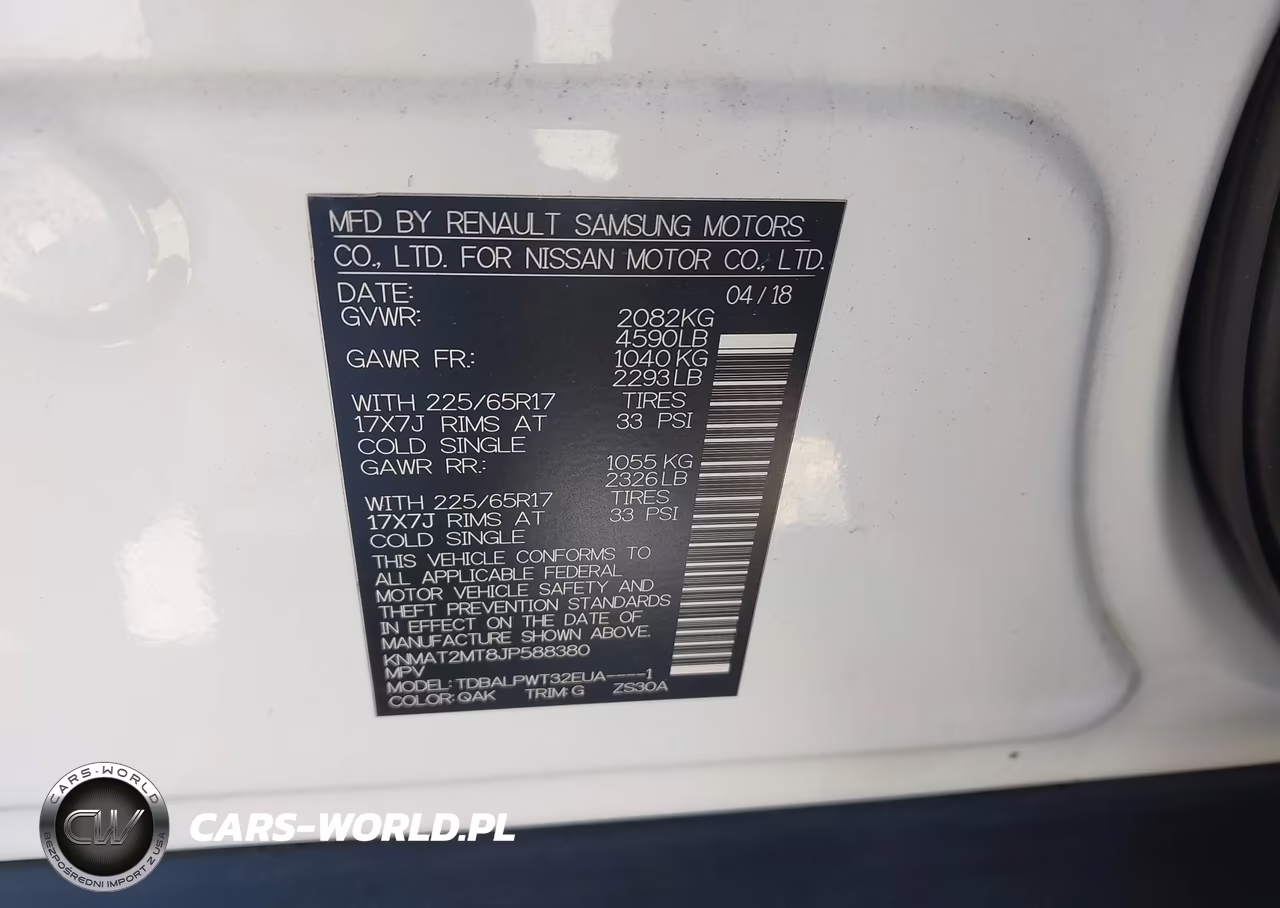 2018 Nissan Rogue S VIN:KNMAT2MT8JP588380 - 9