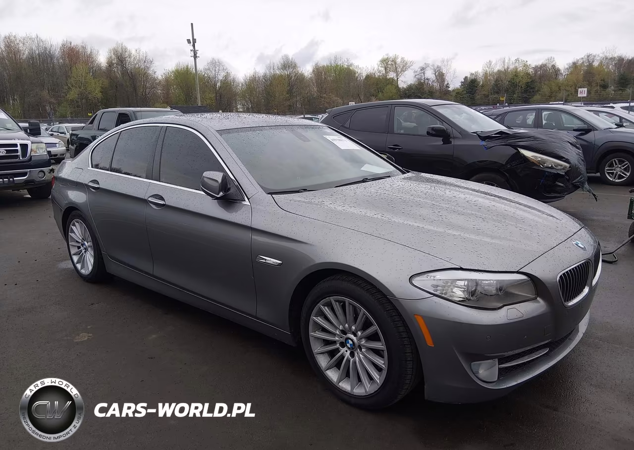 2011 BMW 535I
