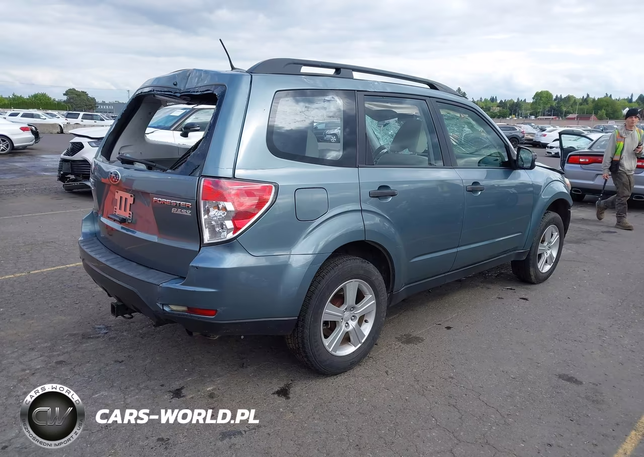 2013 Subaru Forester 2.5X VIN:JF2SHABC6DH401656 - 4