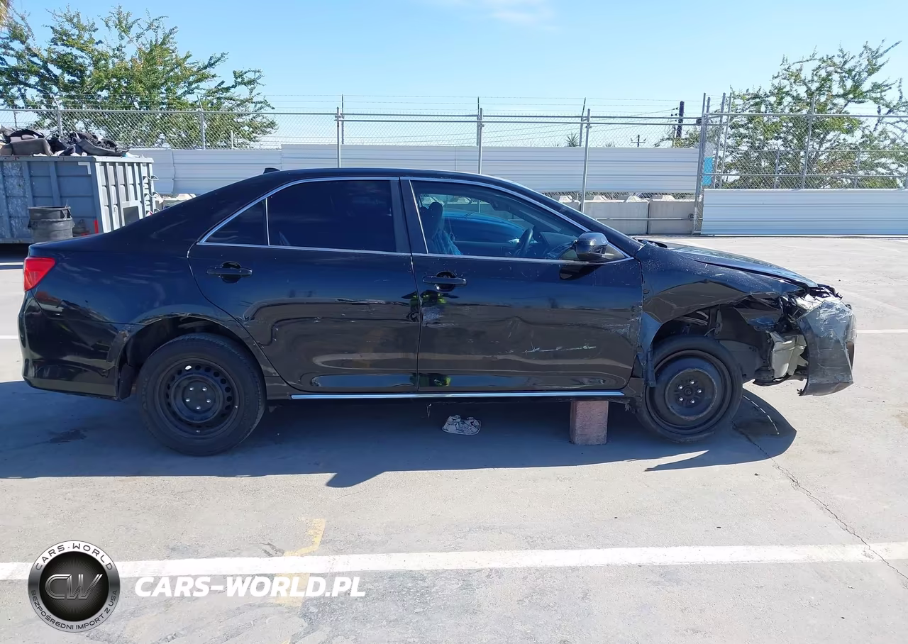 2014 Toyota Camry Le VIN:4T1BF1FK1EU850771 - 14
