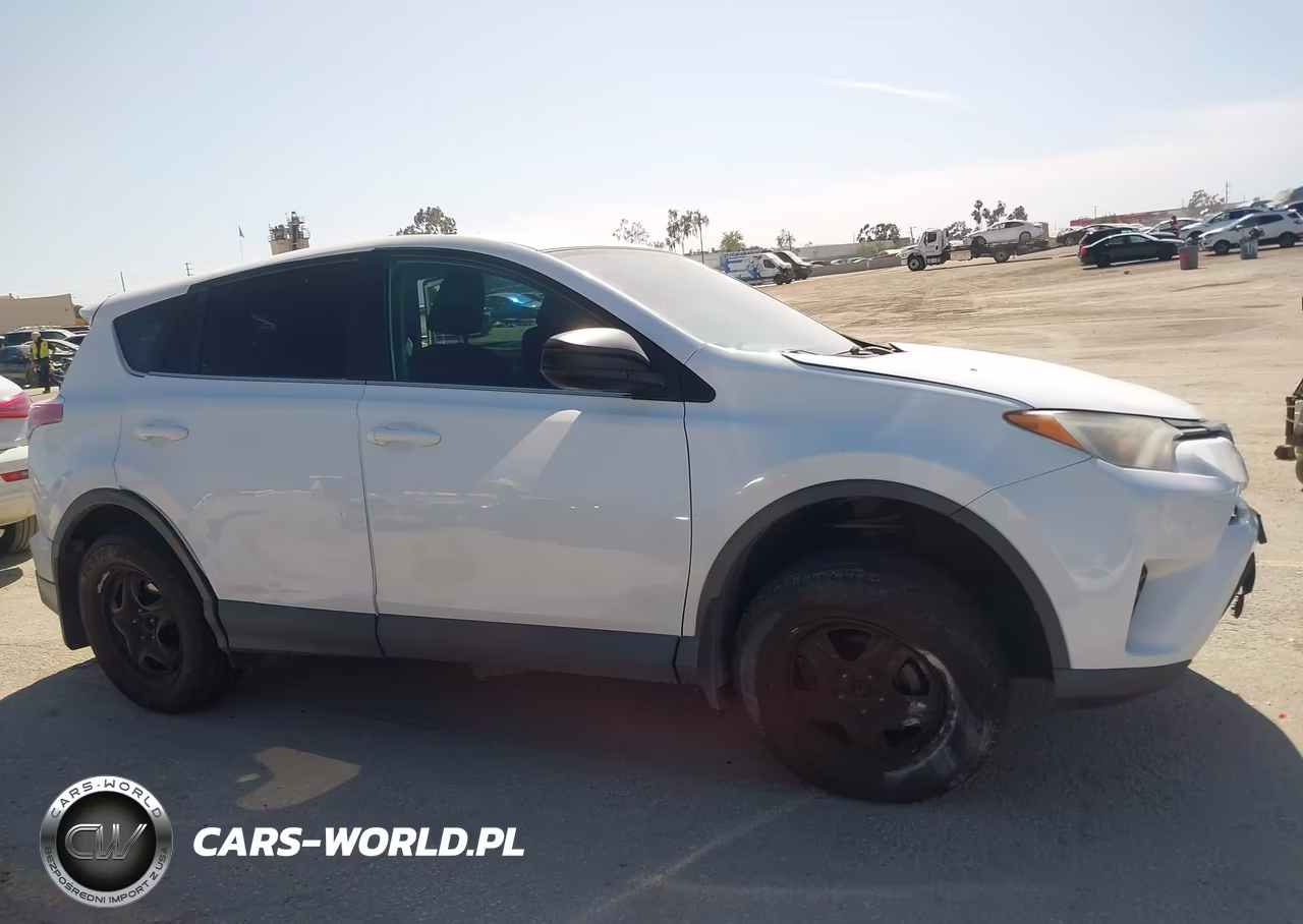 2018 Toyota Rav4 Le VIN:2T3ZFREV3JW486847 - 14