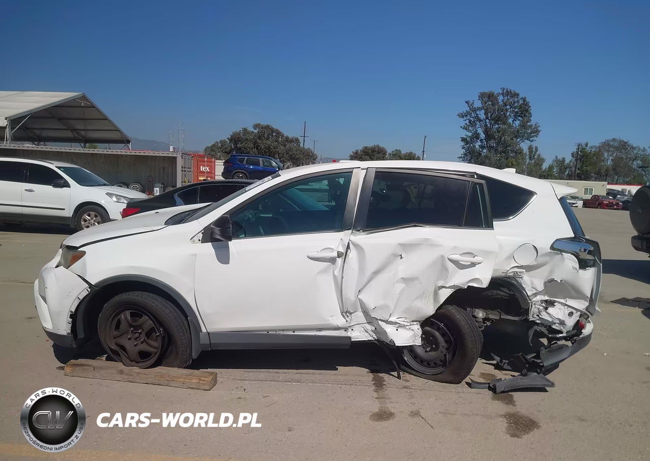 2018 Toyota Rav4 Le VIN:2T3ZFREV3JW486847 - 15