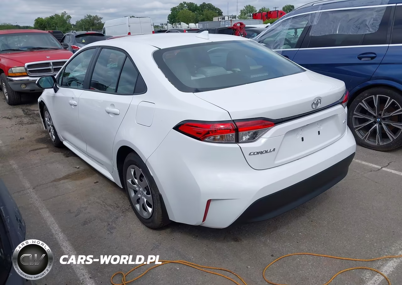 2026 Toyota Corolla Le VIN:5YFB4MDE6TP444536 - 3