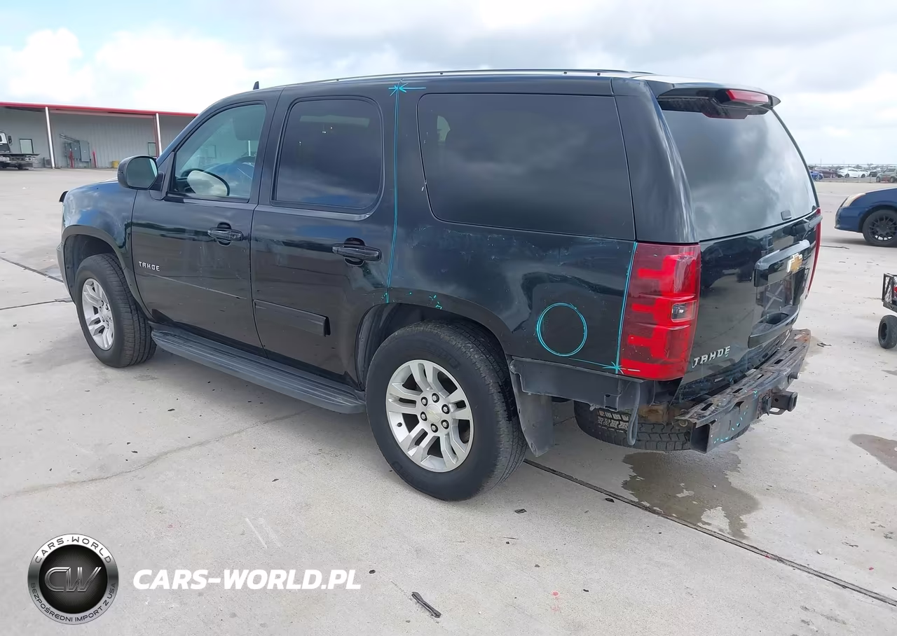 2012 Chevrolet Tahoe Ls VIN:1GNSCAE0XCR172252 - 3