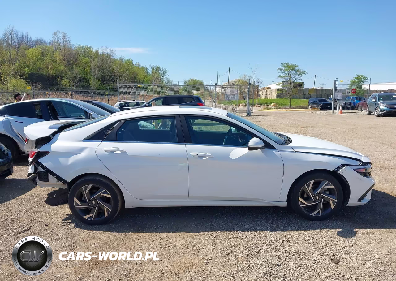 2024 Hyundai Elantra Sel VIN:KMHLS4DG1RU770943 - 13