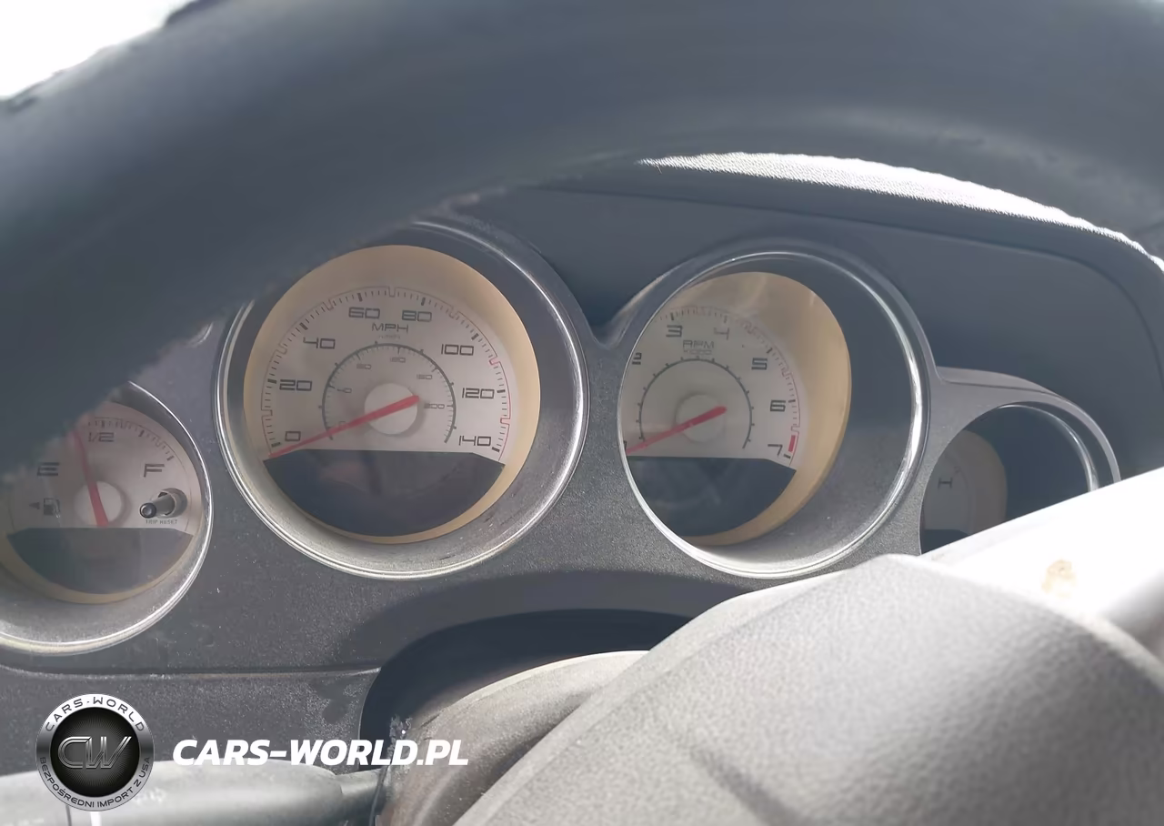 2011 Dodge Challenger VIN:2B3CJ4DG7BH565788 - 7