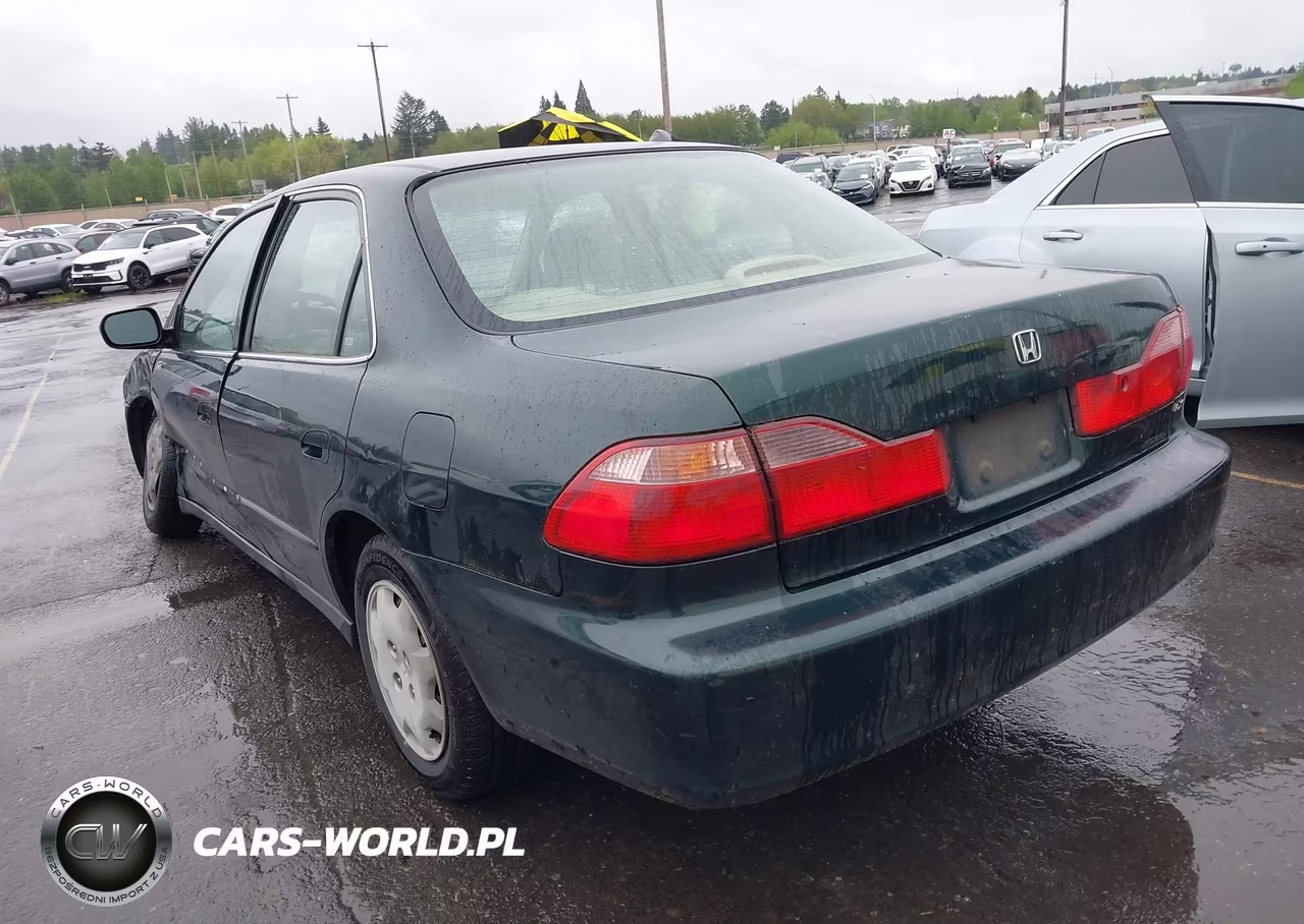 1999 Honda Accord Lx VIN:JHMCG5646XC023113 - 3