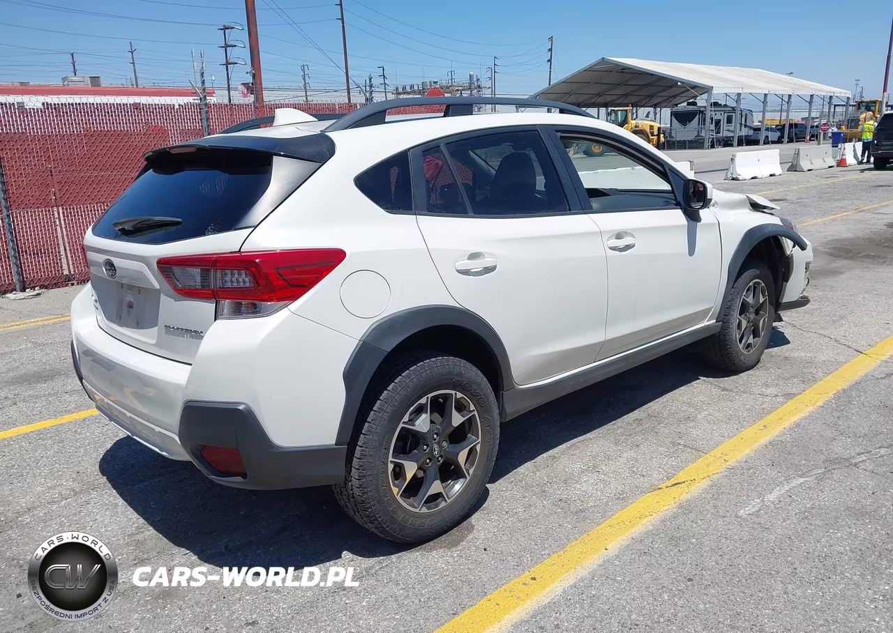 2020 Subaru Crosstrek Premium VIN:JF2GTAEC2L8271423 - 4