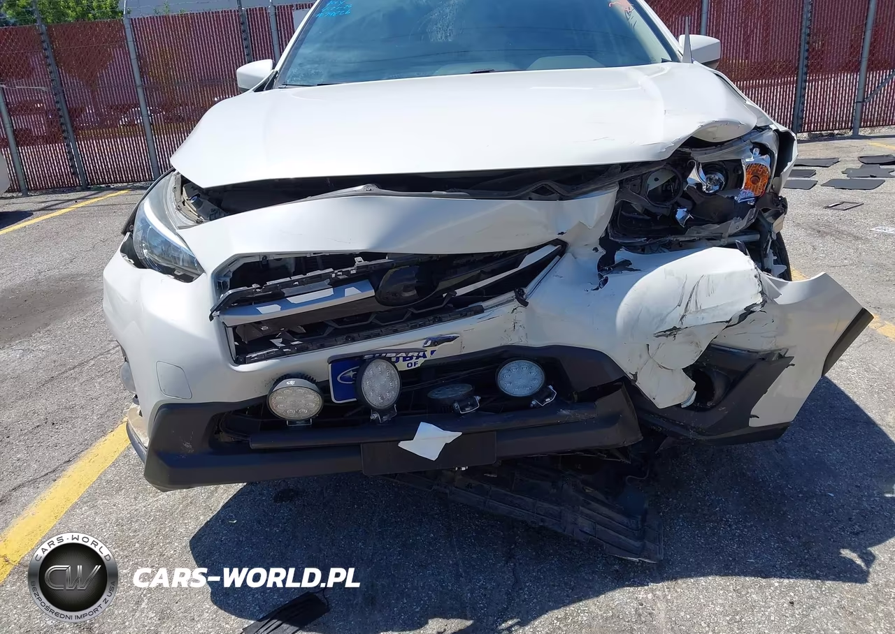 2020 Subaru Crosstrek Premium VIN:JF2GTAEC2L8271423 - 6