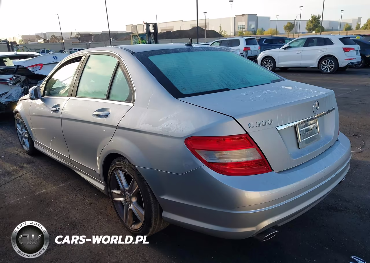 2011 Mercedes-Benz C 300 Luxury-Sport VIN:WDDGF5EB5BR144457 - 3