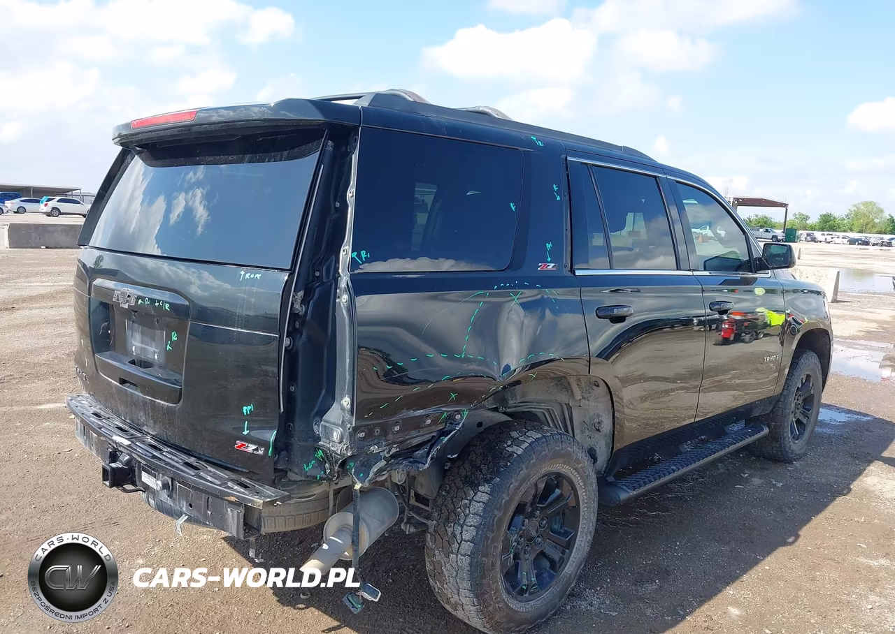 2017 Chevrolet Tahoe Lt VIN:1GNSKBKC4HR311502 - 4