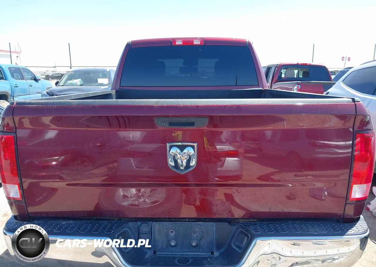 2019 Ram 1500 Classic Tradesman 4X2 6'4 Box VIN:1C6RR6FG0KS628806 - 17