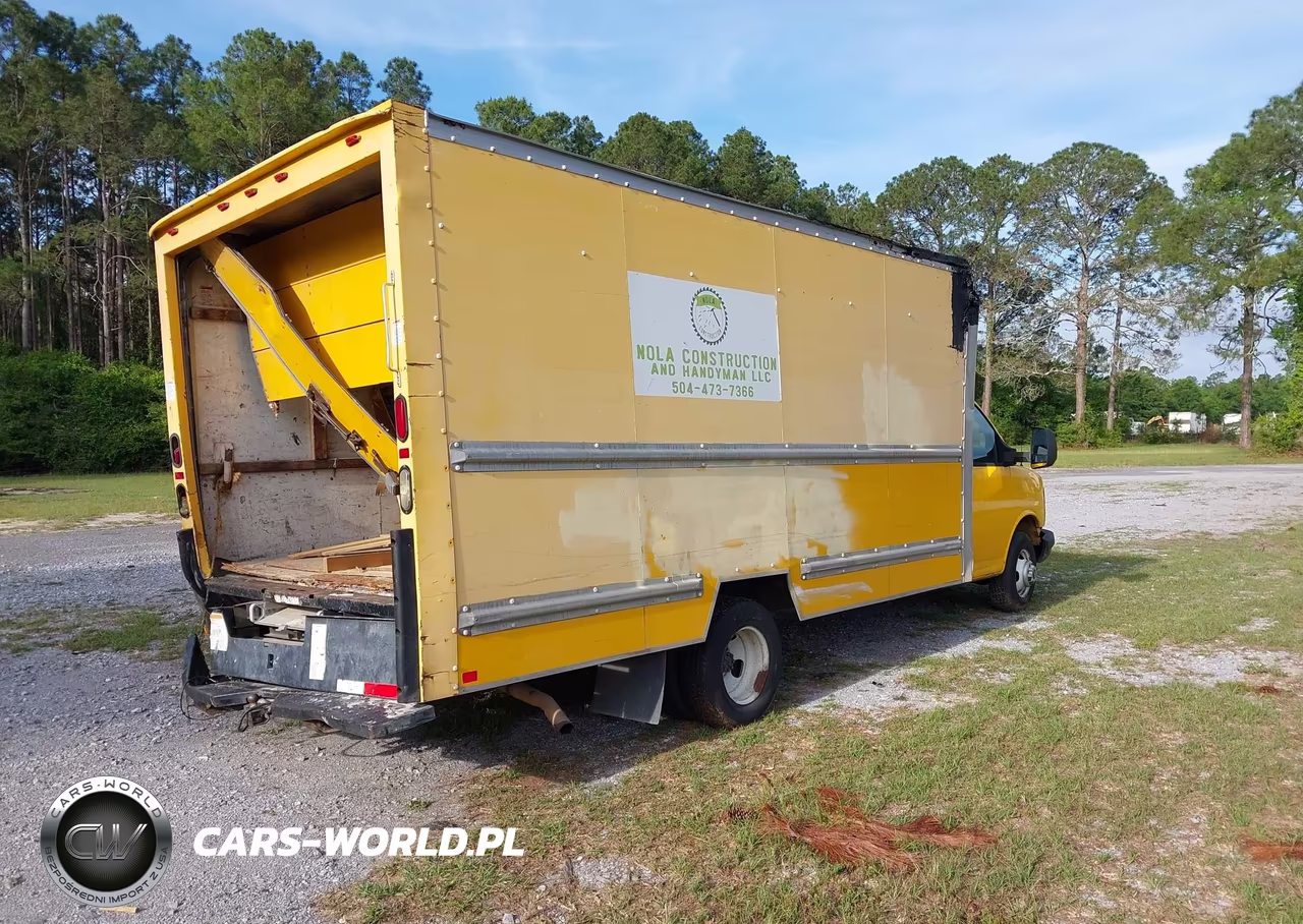 2012 GMC Savana Cutaway Work Van VIN:1GD374CG4C1906414 - 4