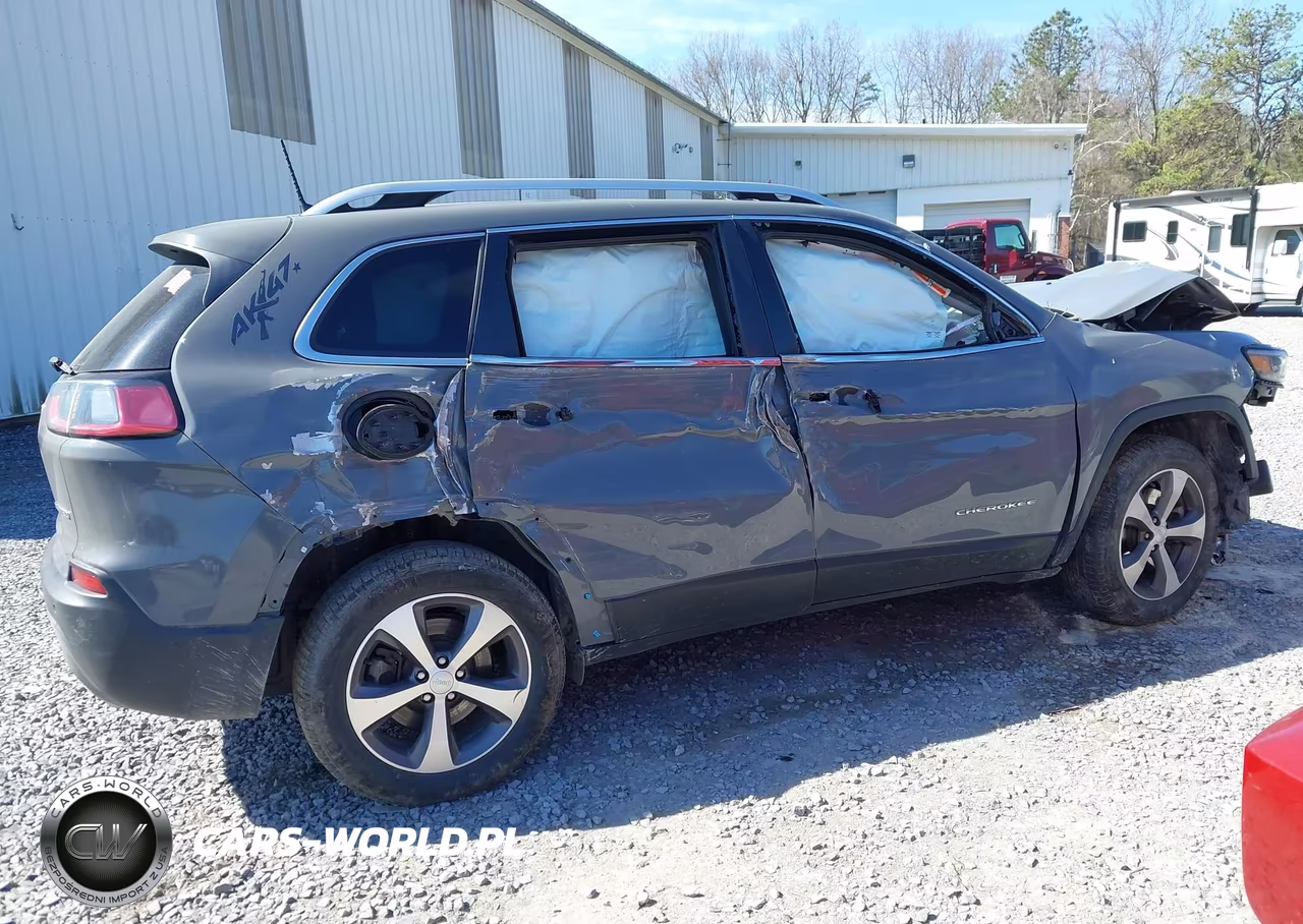 2021 Jeep Cherokee Limited 4X4 VIN:1C4PJMDNXMD102428 - 13