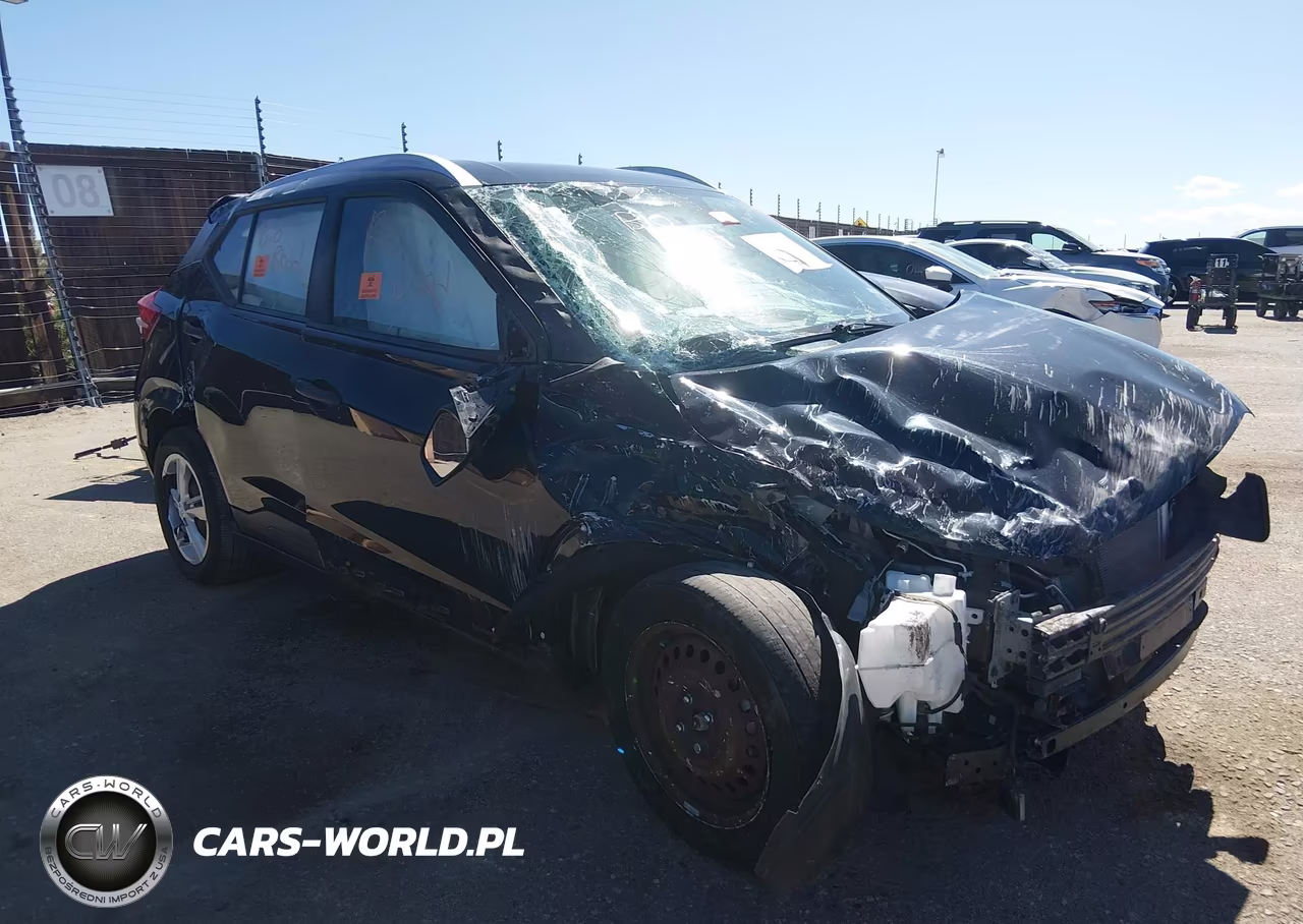 2018 Nissan Kicks S